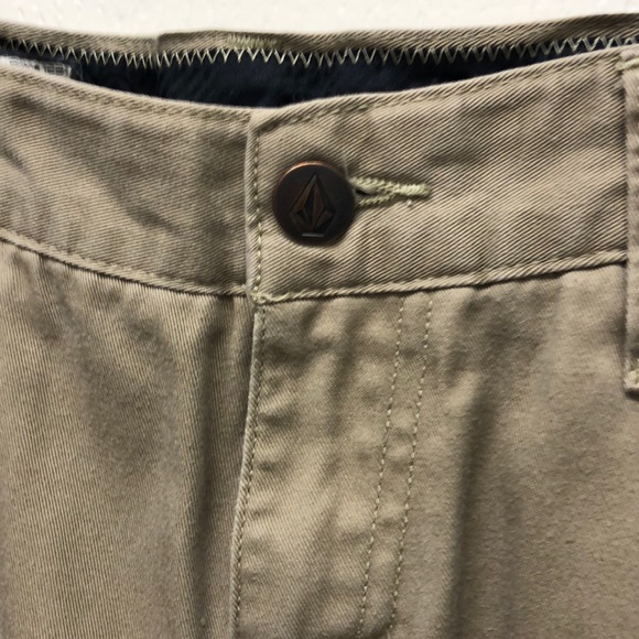 Volcom shorts corpo class - Picture 2 of 6